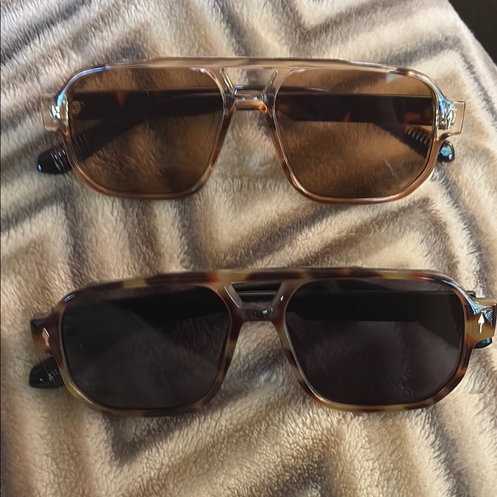 Sunnies - set of 2. Super stylish. New